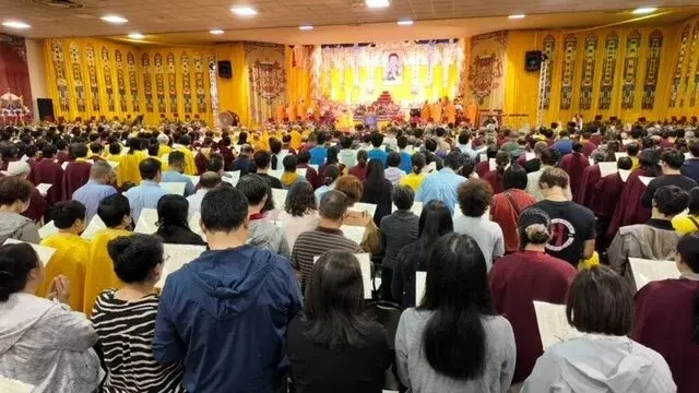 全美和世界各地上千佛教信眾 匯聚南加共慶佛誕-圖片3
